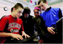 Moran students chronicle their 'worlds' online